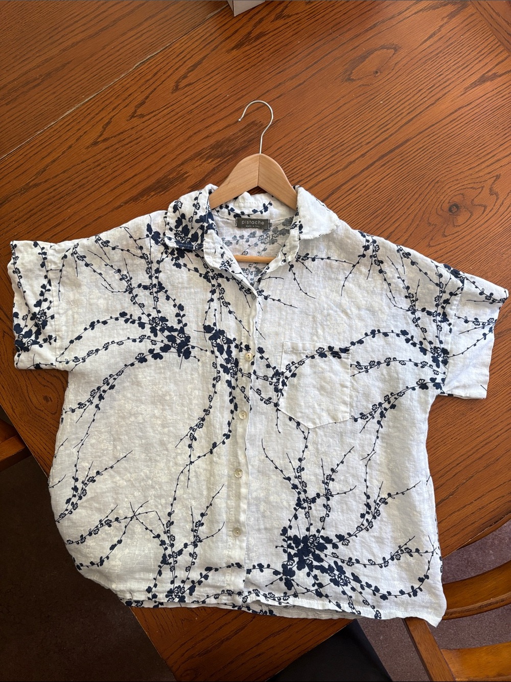 Pistache 100% linen button-up shirt
